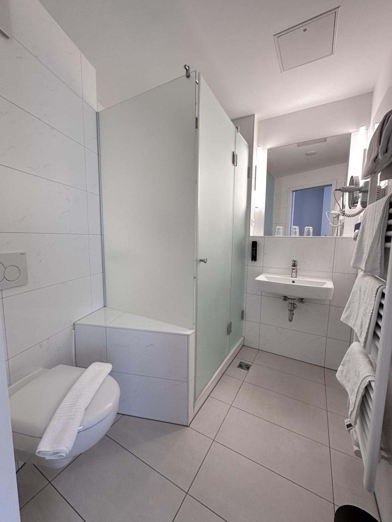 Hotel Berliner Hof Kiel Dış mekan fotoğraf