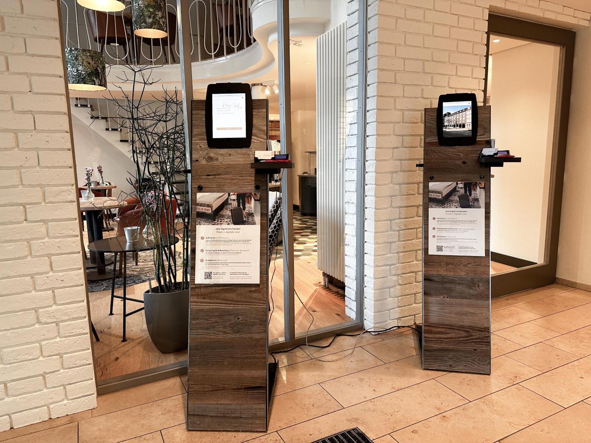 Hotel Berliner Hof Kiel Dış mekan fotoğraf